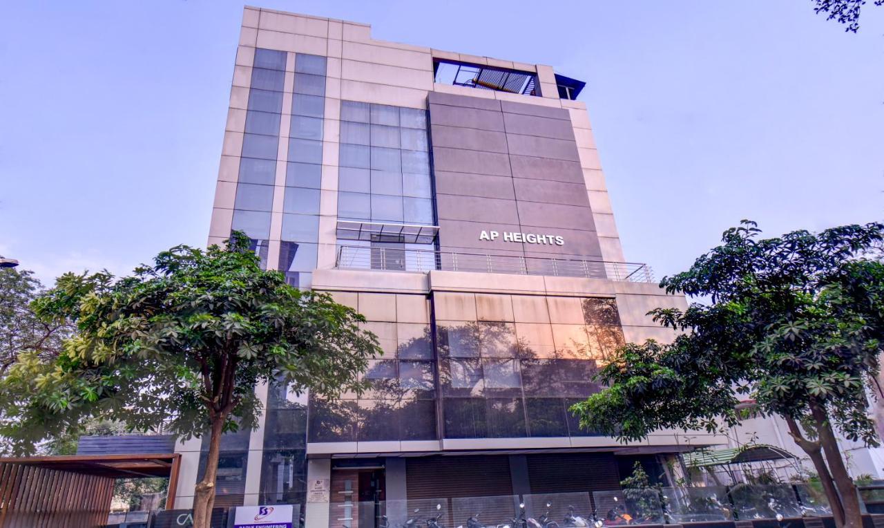 Treebo Admiral Suites New Usmanpura Aurangabad  Exterior photo