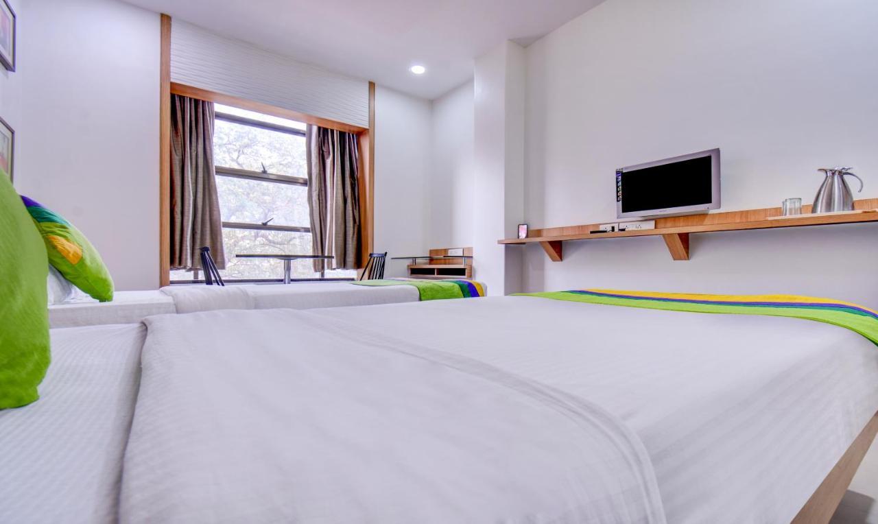Treebo Admiral Suites New Usmanpura Aurangabad  Exterior photo