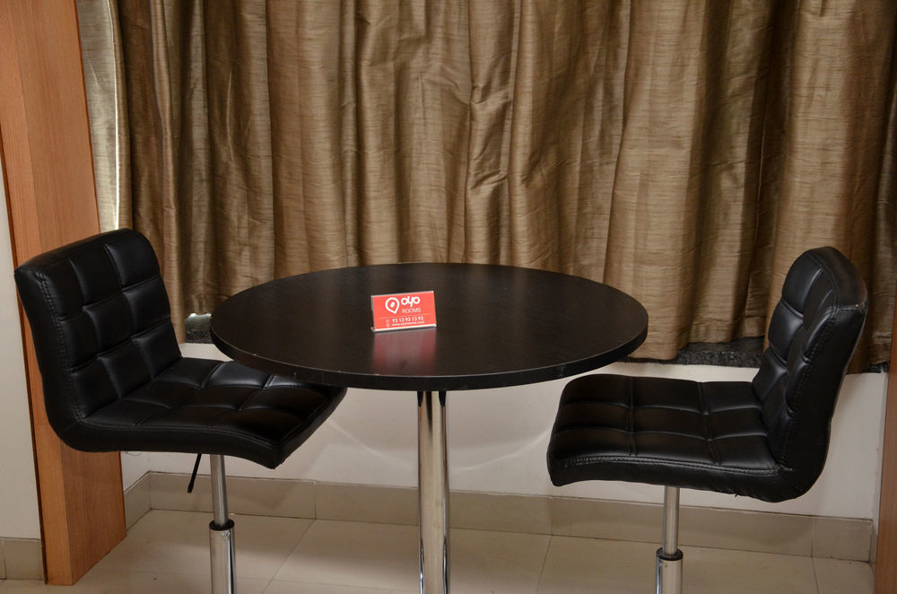 Treebo Admiral Suites New Usmanpura Aurangabad  Exterior photo