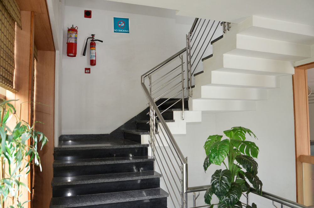 Treebo Admiral Suites New Usmanpura Aurangabad  Exterior photo